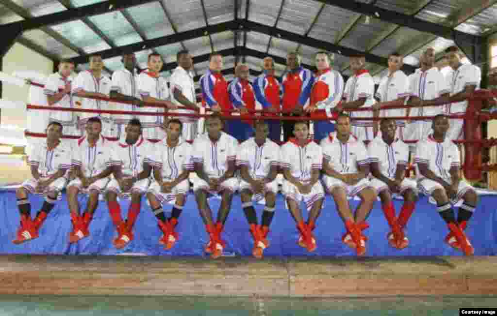 Con los Domadores cubanos, la isla se incorpora a la naciente Serie Mundial.